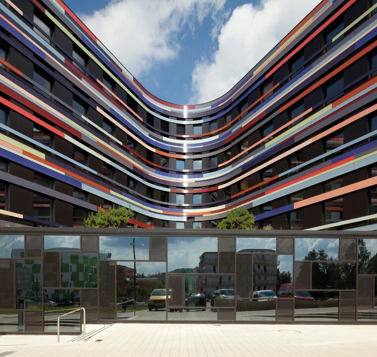 BSU entrance from outside wide view | © Alamy