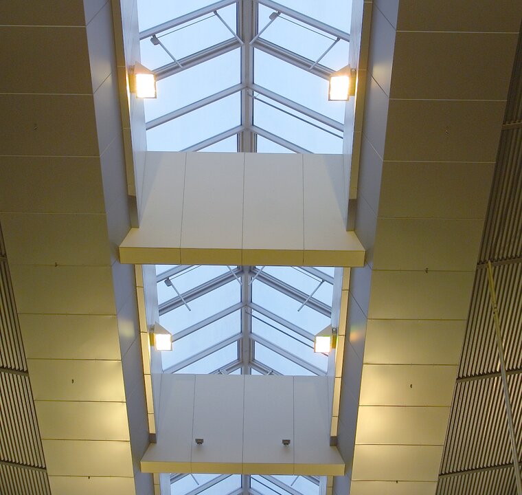 Ceiling of Copenhagen Airport with drives 